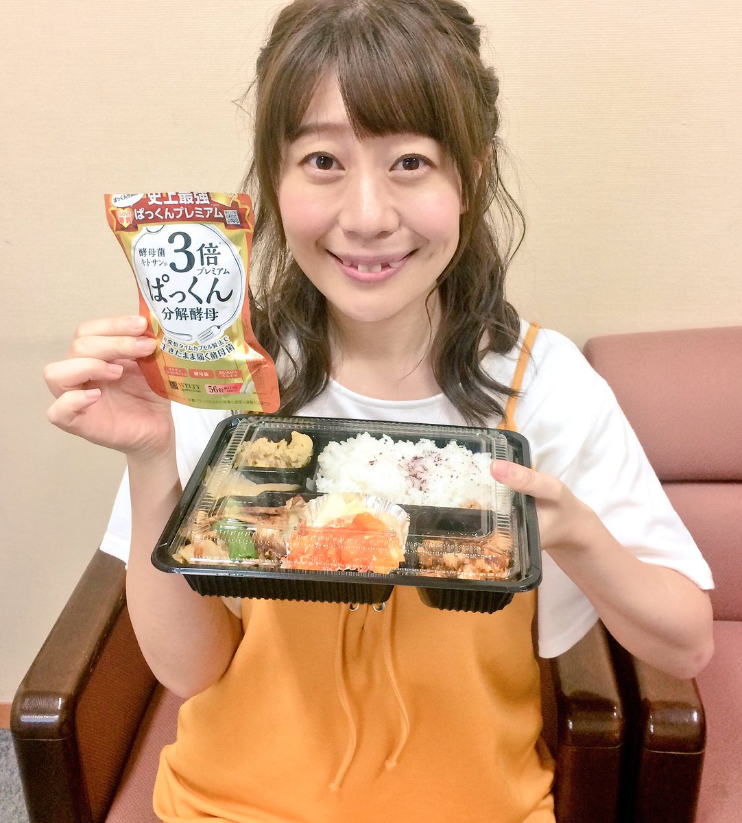 梅小鉢 高田 紗千子 Na Twitterze お昼ご飯は美味しい中華のお弁当をご用意頂きました ご馳走様です 食後は日課の 3倍ぱっくん分解酵母 を 飲み始めて約1週間 お腹周りが少しスッキリした様な 女芸人きれいプロジェクト 中京テレビ大徳さんoa 常滑