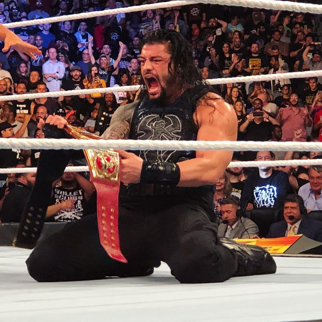 NitinCh33's tweet photo. And finally my hero #New #UNIVERSAL_CHAMPION #roman_reigns #big_dog #big_fight #grand_slam_champion #The_powerhouse #Roman_empire #superman @WWERomanReigns @WWE https://t.co/yqtZrvssqh