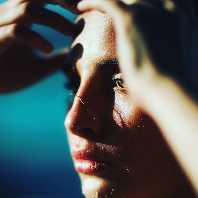 Fixing. Solving. Smoothing over we often reach for the metaphorical superglue when we feel bad or out of sorts plastering the cracks of ourselves so the negative emotions don’t leak out, keeping a self-imposed equilibrium of what life “should” be like. B… ift.tt/2PoHeRH