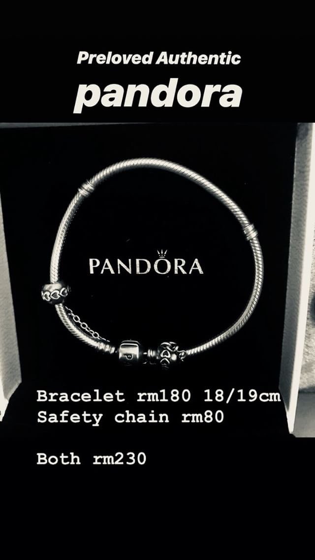 AzrulShamsh's tweet image. WTS‼️
Bracelet Pandora authentic with safety chain.

Rm 230 for both.

Loose-
Bracelet rm180
Safety chain rm80 (booked🔐)

Normal price Rm310 for bracelet

#pandora #pandorapreloved #pandorabracelet #pandoraauthentic #pandoramurah #pandorajewelry