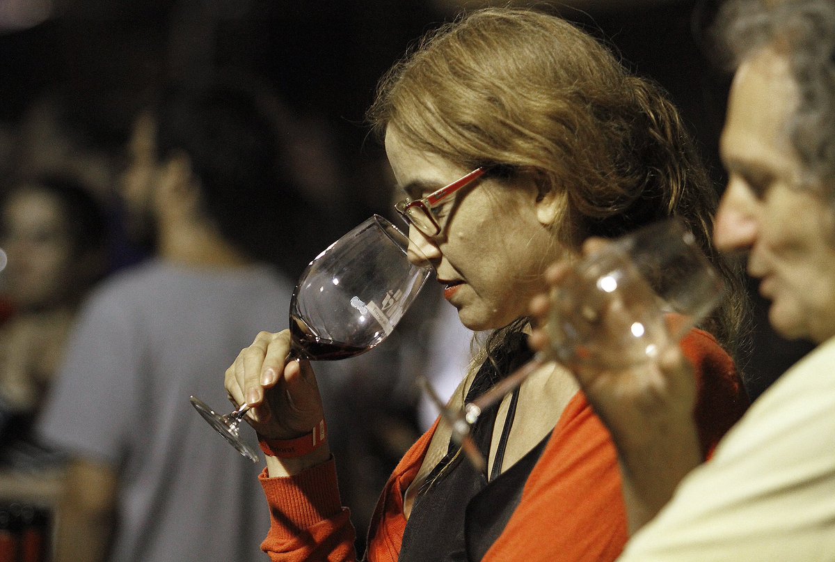 doqpriorat's tweet photo. Aquest dissabte la piscina de Torroja del Priorat ha estat l'escenari de la 11a Nit de Vins Torroja del Priorat. Moltes gràcies per haver-nos acompanyat!

Fotos: Consell Regulador de la DOQ Priorat.

#TorrojadelPriorat #NitdeVins #DOQPriorat #Winelover #winemaker https://t.co/yzkjrK0AI8