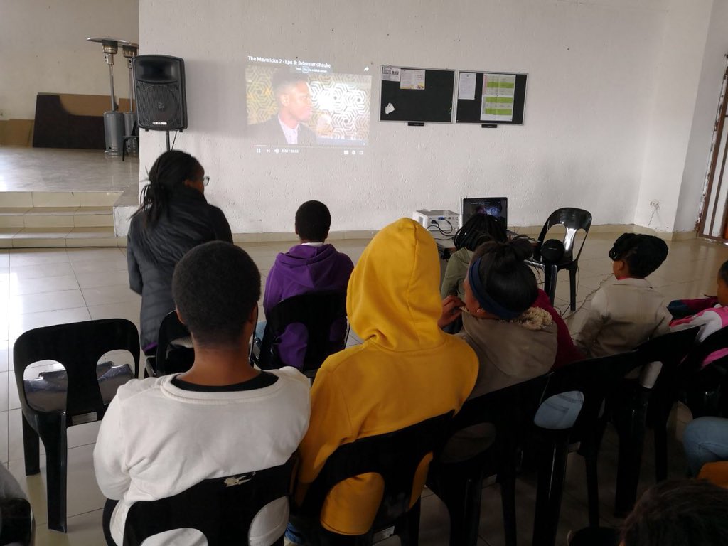 GaOmo1_GC's tweet photo. August’s session was on the theme of entrepreneurship. Our mentees were able to discuss this topic and provide amazing feedback. Looking forward to September’s session on Heritage. https://t.co/5hHJLUd5v5