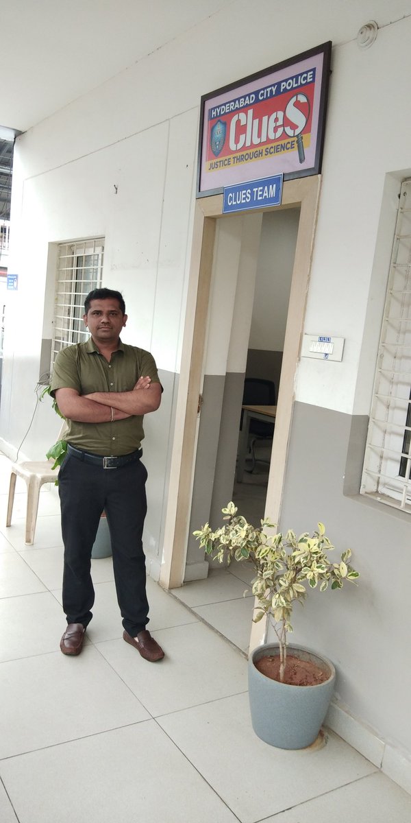 Sampathclues's tweet photo. At Office...!! https://t.co/W33HQl0A73