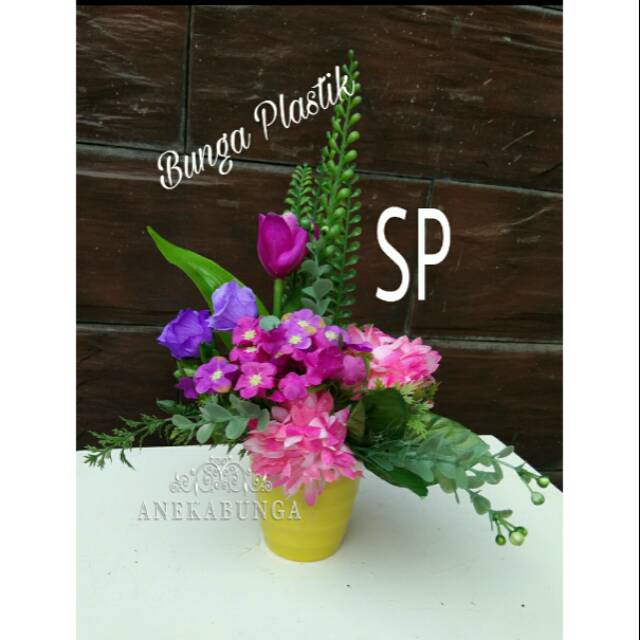 AnekaBunga's tweet photo. Saya menjual Rangkaian bun... seharga Rp90.000. Dapatkan produk ini hanya di Shopee! https://t.co/QgfEbKUq53 #ShopeeID https://t.co/AaUsnyMWuv