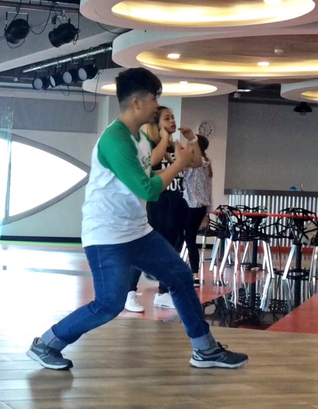 itsTHEcyl's tweet image. Freaky Monday. #tababoy