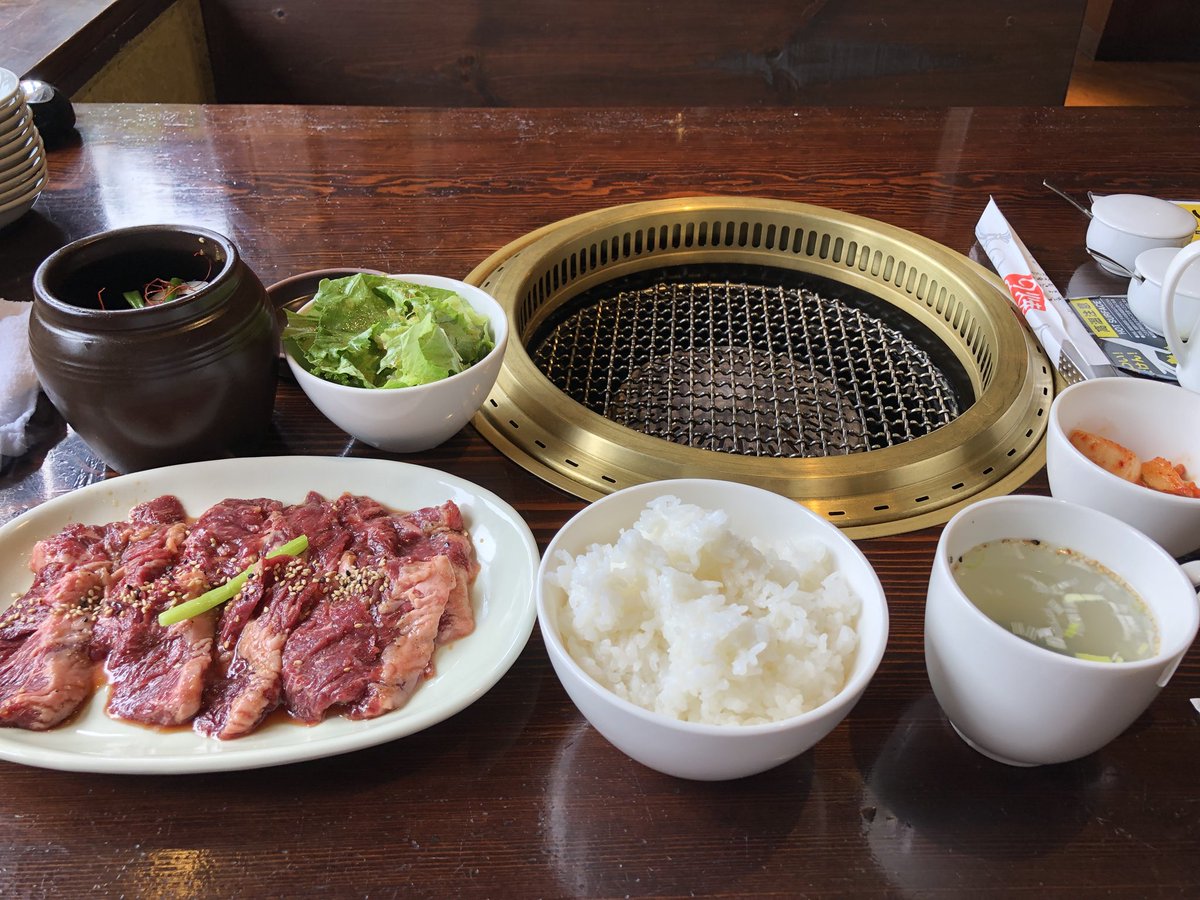 はる 原神プレイ中 本日のランチは 焼肉の家マルコポーロ 夕飯もいいけど ランチ最高 熟成ハラミセット肉大盛りに つぼカルビをつけて 今日は少し奮発 信州 長野県 上田市 焼肉 ランチ マルコポーロ