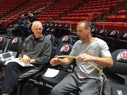 CarayChimp's tweet photo. @353jerseys4hope @pac12 @Zona_Briggs @roxybernstein @CoachChrisCroft @HoopsHD @RememberF5 @marchmadness @Pac12Network @BillWalton @wilnerhotline @OregonMBB @UtahMBB @BeaverMBB @USC_Hoops @AZATHLETICS @JustJesse84 @JUCOadvocate CONFERENCE OF CHAMPIONS!!!!!! LETS GO!!!!!!!!!!!! #gethimto353 #itsdave #roxstar https://t.co/3znoL3o93V