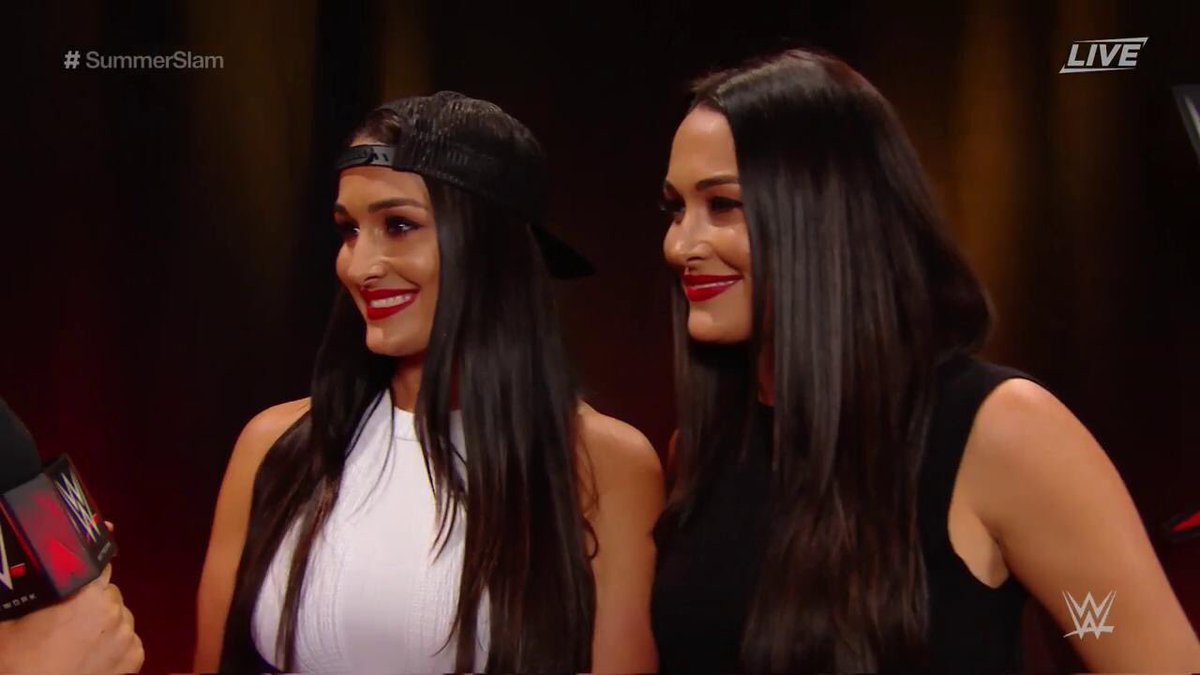 PrincessAlly23_'s tweet photo. Freaking loved #SummerSlam 😭🔥🙌🏻💪🏻💯 #ZelinaVega #AndradeCien #NikkiBella #BrieBella #BellaTwins #NatByNature #AJStyles #WWE #WWEForever #WWEIsLife @Zelina_VegaWWE @AndradeCienWWE @BellaTwins @NatbyNature @AJStylesOrg @WWE https://t.co/YZwnxeEd5g
