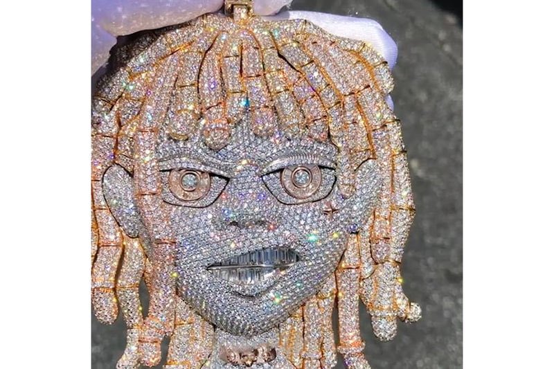 King_James706's tweet photo. Rt for @LILUZIVERT  220K chain or like for @lilpump 360K chain https://t.co/QUilsuAW34