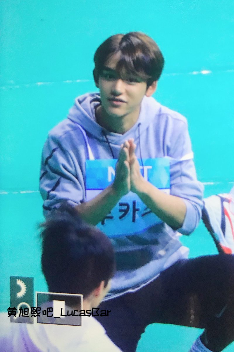 BaiduLucasBar's tweet photo. #LUCAS #루카스 #黄旭熙

180820 偶像运动会 录制 https://t.co/BwVEwAPkkL