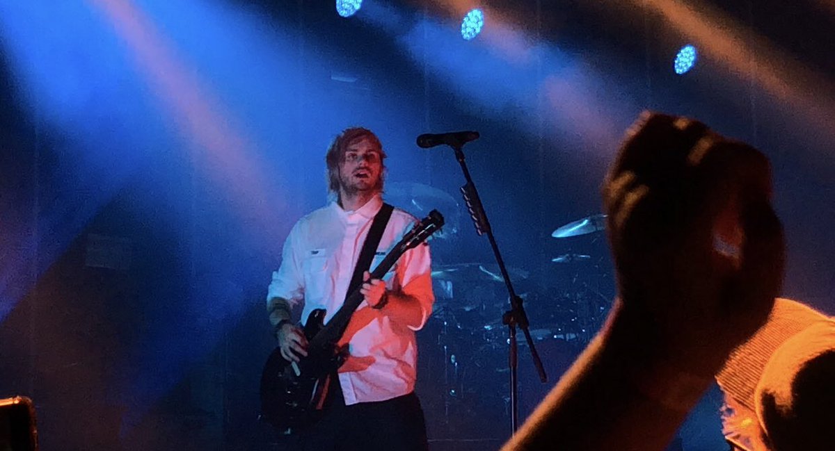 shanelle_swag22's tweet photo. i am so damn proud of you! #MYTPerth #MichaelClifford https://t.co/0NQidow9k7