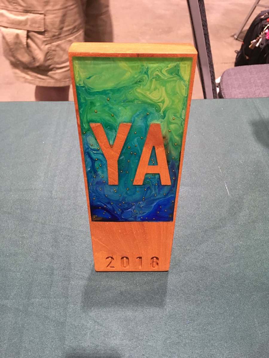 WSFS YA award, designed by Dublin 2019 team member and ASFA President Sara Felix.