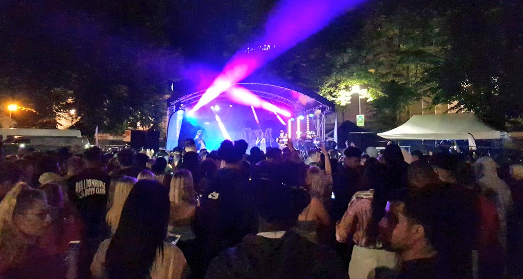 2000 attending during @KingsJamFestiv1 <a href="/Glos_SoMAC/">Gloucester SoMAC</a> big thanks to team at @TheMusicWorksGL @mktggloucester <a href="/jolt/">JOLT</a> funding from @WSPSolicitors #Pro. @GloucesterCityCncl <a href="/ace_southwest/">Arts Council England, South West</a>  <a href="/GloucesterCT/">Gloucester Culture</a>