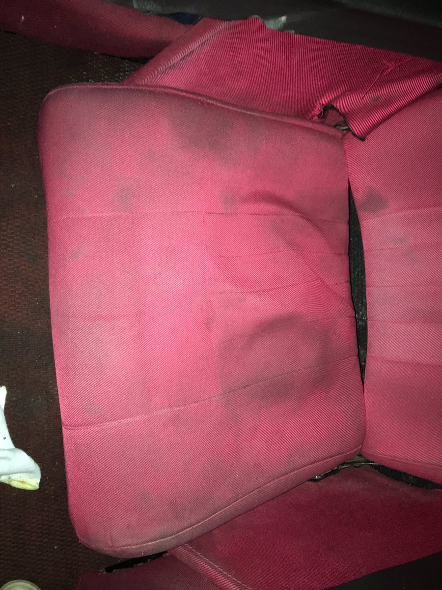 livepride_org's tweet photo. Unhygienic, dirty, soiled, smelly, saggy, wornt out seats in "Royal Box" @INOXMovies You are cheating the people. #NoMoreCheating Please apologize. @jagograhakjago @consaff @OmbudServices https://t.co/YyvJeT0uH3