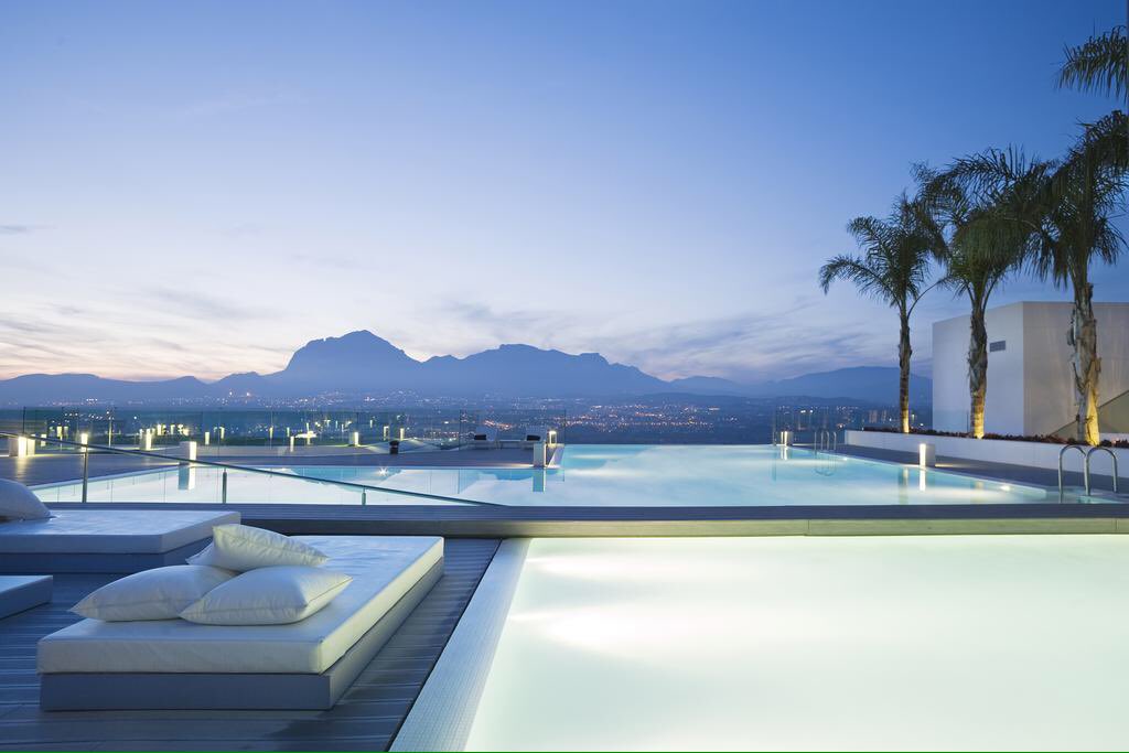 enlaGloria_'s tweet photo. Luego del #findesemana para eliminar los excesos acumulados en el organismo pregúntanos por los #programasdetox y #controldepeso del @shawellness
#shawellness #nutrition #healt #summer #wellness #shalifestyle #detox #salud #programasenlagloria #medicaltourism https://t.co/0YM5fBNGiw