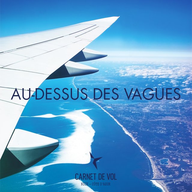 Pour mieux contempler le bleu de l'océan. #carnetdevol #mode #fashion #vacances #holidays