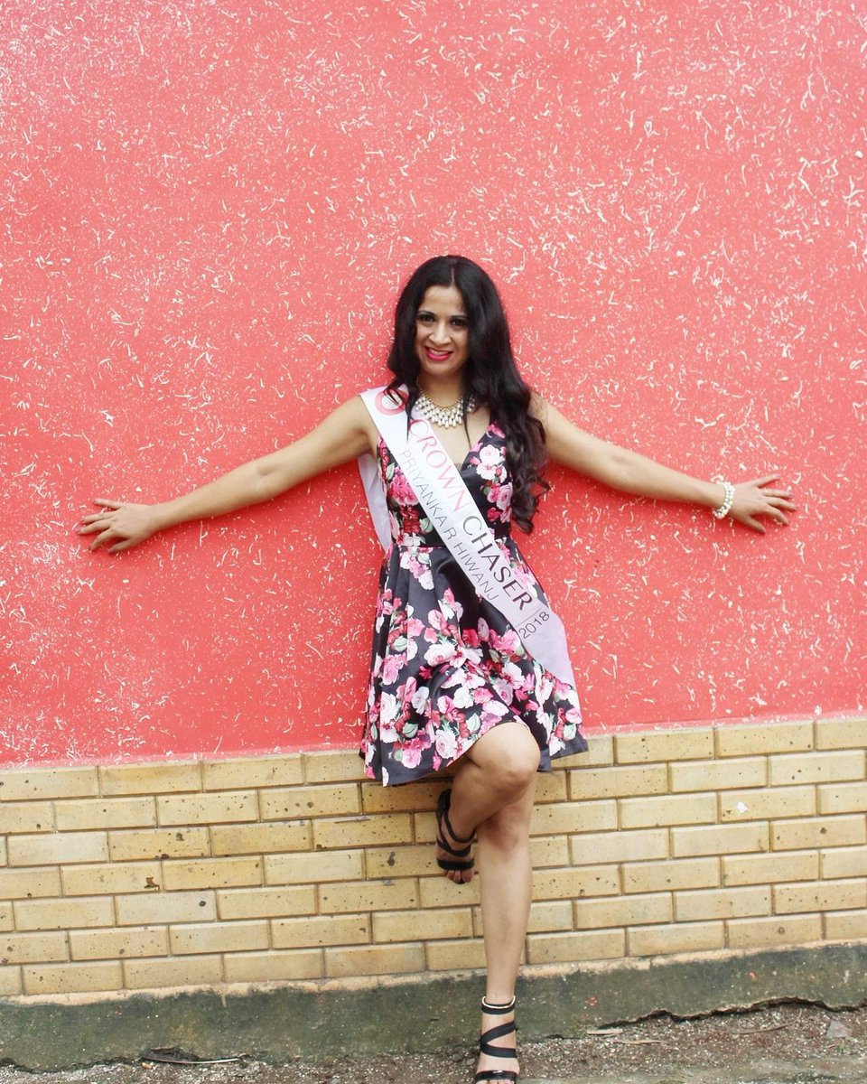 PriyankaHaut's tweet photo. "You were born to win, but to be a winner, you must plan to win, prepare to win, and expect to win." ~
#hautmonde
#mrsindiaworldwide2018
#greececalling
#chapterbegins https://t.co/U8MNc0xW4S