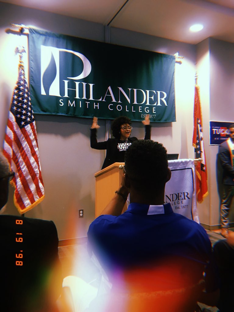 klaudettenicole's tweet photo. Yesterday afternoon I had the privilege of introducing the one and only, Congressman John Lewis!!!!!! Unforgettable moment. #PhilanderSmithCollege #HBCUTalks #WalkingHistory https://t.co/M8ioNhyzCH