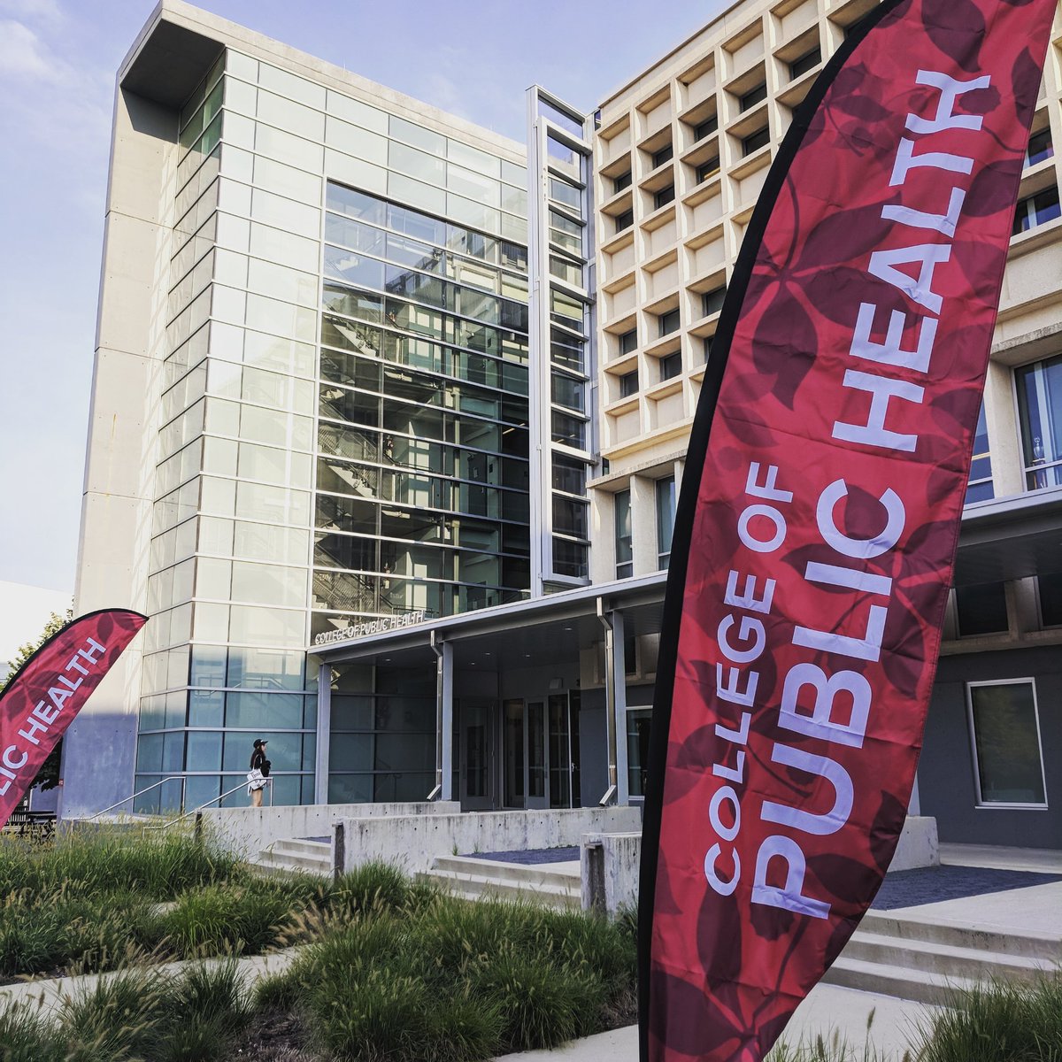 OSUPublicHealth's tweet photo. Good morning! 🌞 This week we welcome a new class of Public Health Buckeyes and welcome back students already on their way to making the world a healthier place. #publichealth #welcomeback #osuwelcomeweek https://t.co/18CGihvyAk