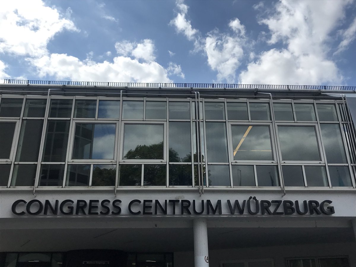 josmalda's tweet image. Checking out the venues for @ISBioFab annual meeting #Biofabrication2018 in Würzburg, Germany, together with meeting chair prof. Jürgen Groll. Looking forward to a great meeting and seeing many of our colleagues in October! #biofabrication #bioprinting  biofabrication2018.org