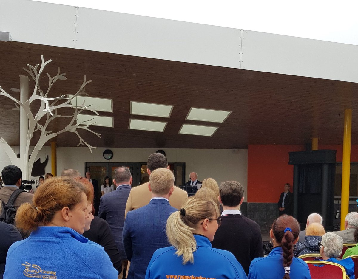 Brandonagencies's tweet photo. At #DublinZoo  for opening of
Discovery and Learning Centre
By President Higgins https://t.co/CAdAIXFXgV