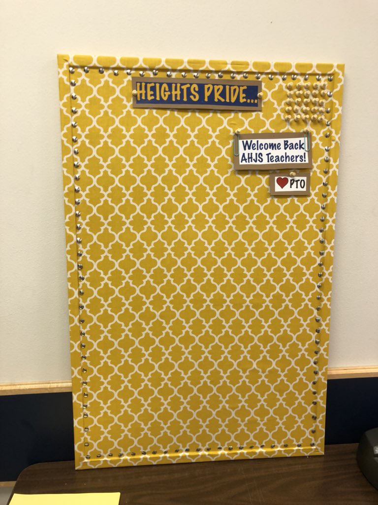 Erica Castillo tweet media