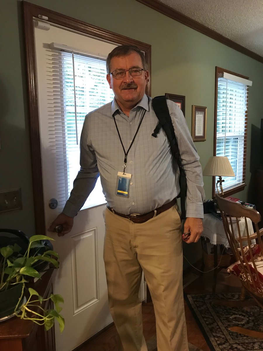 SCFireRecruiter's tweet image. After 49 since attending Greenville Co schools as a student, today I return as Firefighting Instructor at Donaldson Career Center. SCFireRecruiter recruiting! Thanks ⁦@scfirefighters⁩ ⁦@SCStateFire⁩ ⁦@EducationSC⁩ ⁦⁦@therealflyingc⁩ ⁦@gcschools⁩