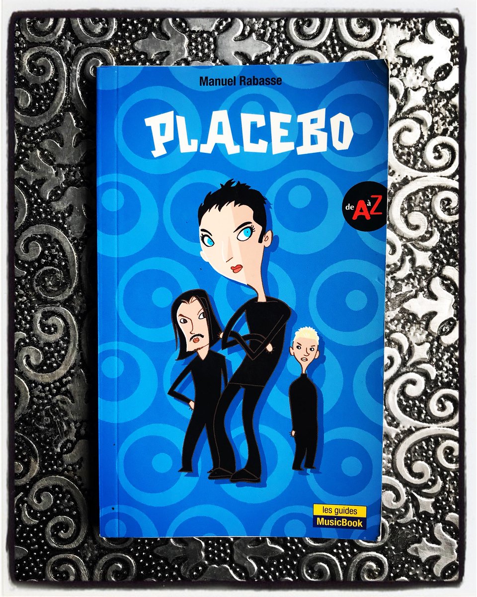 PlaceboFansUK's tweet photo. Placebo - French A - Z by Manuel Rabasse #Placebo #BrianMolko #StefanOlsdal #PlaceboFansUK #SteveHewitt #PlaceboBook #PlaceboFrançais #PlaceboFrench #PlaceboFrance #PlaceboWorld #PlaceboCollection #20YearsOfPlacebo #Placebo20 #ManuelRabasse https://t.co/Ct3qJce9qB