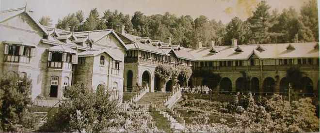 We all listen to ghost stories. I love to visit a haunted destination, This place is Scaring + Adventuring. So let's visit CJM Shimla:
bit.ly/2L8CpbY
#JapjiTravel #travel #traveling #CJM #Shimla #adventuretravel #AdventureTime #AdventurewithFamily