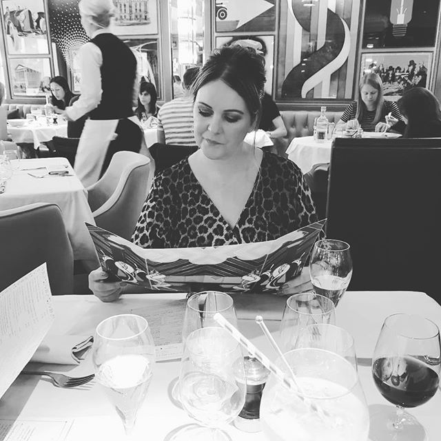Feelinggdover40's tweet photo. An early birthday treat with my daughter sister &amp; mom #theivy #theivyrestaurant #lunch #birthdaytreat #fortyplus #feelingoodover40 #feelinggoodover40 https://t.co/Q7r6grrru3 https://t.co/VXTUul5HxJ