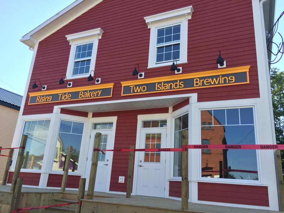 This lot used to be an eyesore in Parrsboro.  Now it's the brand new home of a brewery and a bakery.