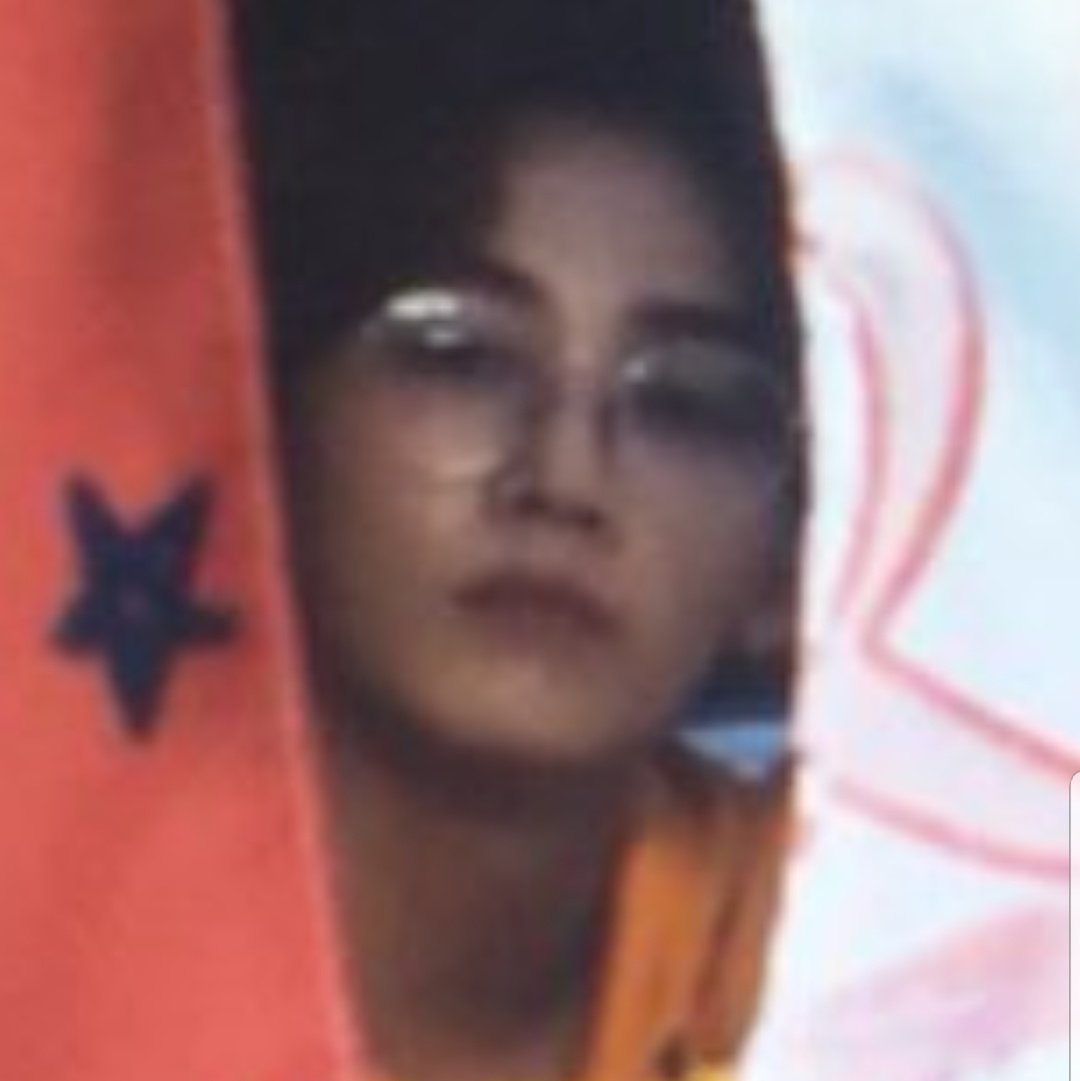 truman_pink1's tweet photo. jeonghan has the "i havent ran since highschool in pe" face https://t.co/a9c5nMeUjo