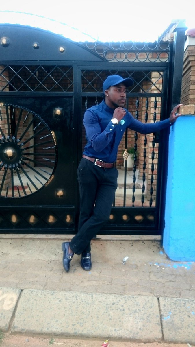 MbongaBongani's tweet photo. #mbonga bongani https://t.co/ljHJDLiKmC