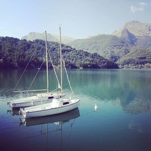Dead Calm #apuane #garfagnana #landscape #lake #tuscany