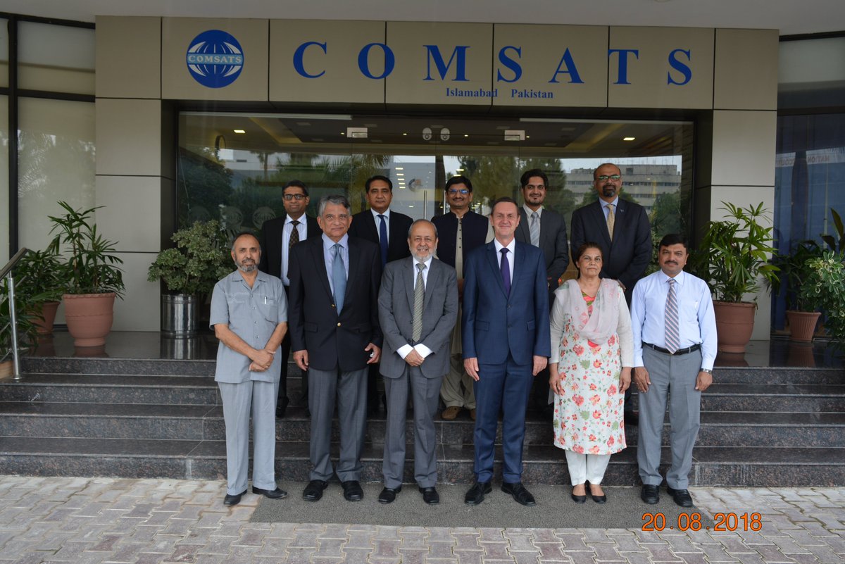 COMSATS_en's tweet photo. Matters of mutual interest discussed with H.E. Mr. Piotr A. Opalinski, Ambassador of Republic of #Poland to Pakistan, during his visit to @COMSATS_en Secretariat Islamabad today. Apart from ED COMSATS, @DrJunaidZaidi, senior officials of the Secretariat attended the meeting. https://t.co/o1JVJLJz04