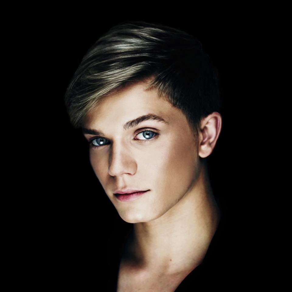 ACRRadio's tweet photo. Your gonna love this @RonanParke chats to us Saturday and plays the tunes he's loving at the moment. There are some bangers in there https://t.co/sXutJ2kUPW