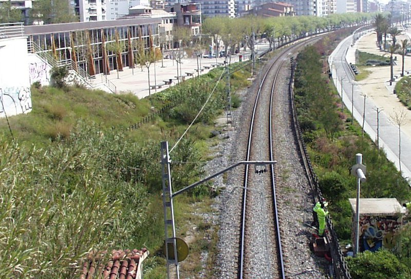 Metatron19's tweet photo. 🔴@abalosmeco @Adif_es ¿En el Plan de mejoras de las #Rodalias de Girona están los proyectos de duplicación d vía en los tramos d vía única de la #rod1 y #Rod3?.También deberían estar los planes de supresión de pasos a nivel en dichas lineas,y la conexión Flaça-Puerto d Palamos🌹 https://t.co/5vuSB5IE33