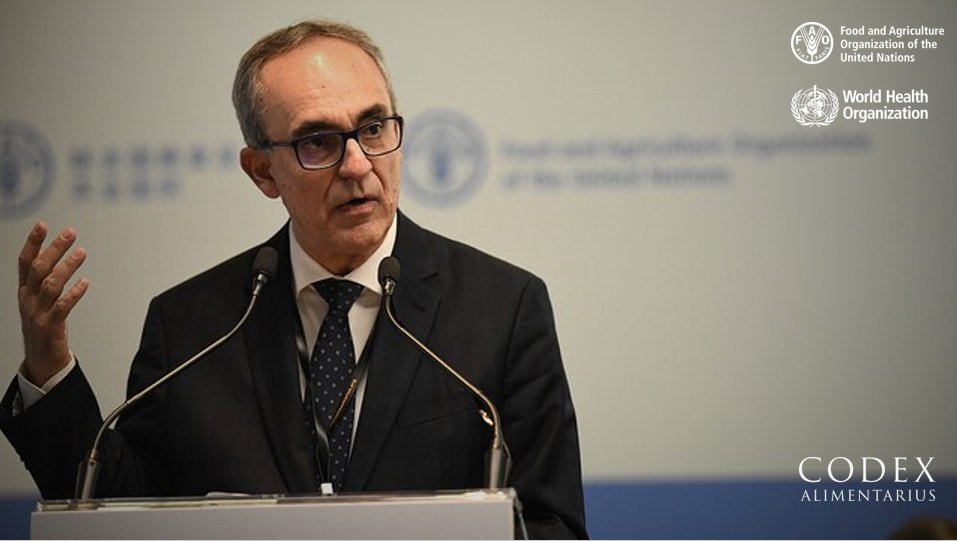 FAOWHOCodex's tweet photo. ๐๏ธ | โThe next Strategic Plan will define how we act together in #Codex in this changing world of swifter communications and scientific developments with significant implications for #foodsafety and fair practices in #foodtrade" Guilherme Costa Jr, #CodexChair https://t.co/eCKUWTE2ee