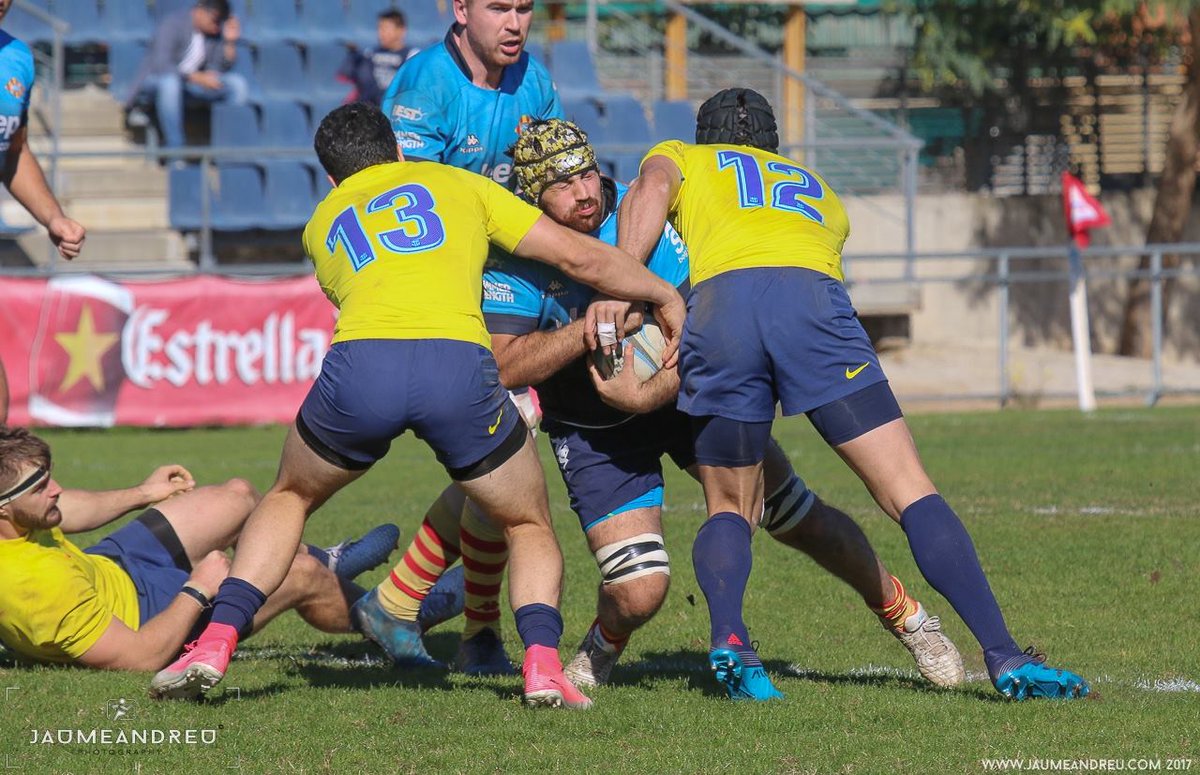 La <a href="/UESantboiana/">U.E. Santboiana</a> i el <a href="/FCBRugby/">FC Barcelona Rugby</a> jugaran a Olot la Supercopa Catalana Vueling. El dissabte 8 de setembre a les 12h, <a href="/laxarxa/">La Xarxa</a> oferirà en directe 🎥 per tot Catalunya el millor derbi català!
rugby.cat/noticies/el-8-…
