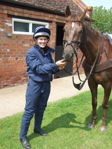 Follow <a href="/TreehouseHorse/">Treehouse Online</a> and Retweet this post TO WIN a Jomiluti Waterproof Jacket &amp; Trouser set (Medium Navy) worth £225 #win #competiton 
 
Winner picked at random on 31.08.18 at @LRBHT_Official Treehouse stand #B61 treehouseonline.co.uk/product/217