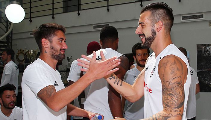 Good things happen when you work hard for them... Happy Birthday Alvaro Negredo! 