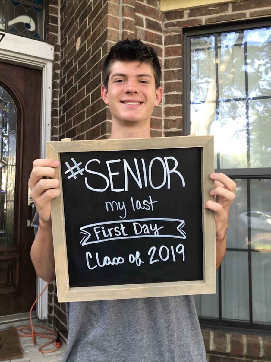 Samij0j0's tweet photo. Happy last first day to our first born @Zwiebel16Logan ♥️ Praying for a safe &amp; successful senior year! @MZwiebel70 #MommaCried #Classof2019 #ABC13Eyewitness https://t.co/VIJC7fAxOH