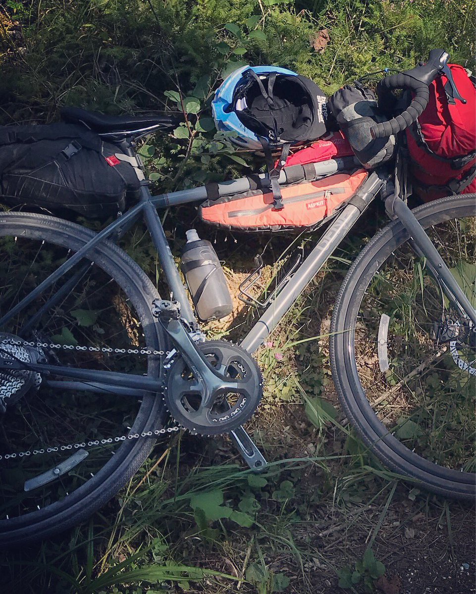mtbcymru's tweet photo. Munich to Bad Tölz today, quick sightseeing cycle around the city before hitting the Isar trail
#Munich #Munich2Venice #gravel #justride #bikepacking #cycle #cycling #alps #germany🇩🇪 #MünchenVenezia #ridemadison https://t.co/vgWI6Kn7SH