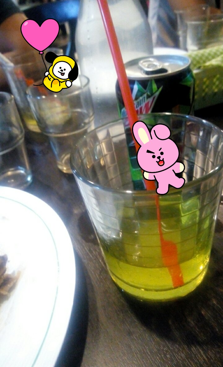 BTS_13PJMJJK01's tweet photo. Having a good time with our Team...
'cause we don't have work tomorrow...
#CADteam
#fighting https://t.co/I7yfE29eAo