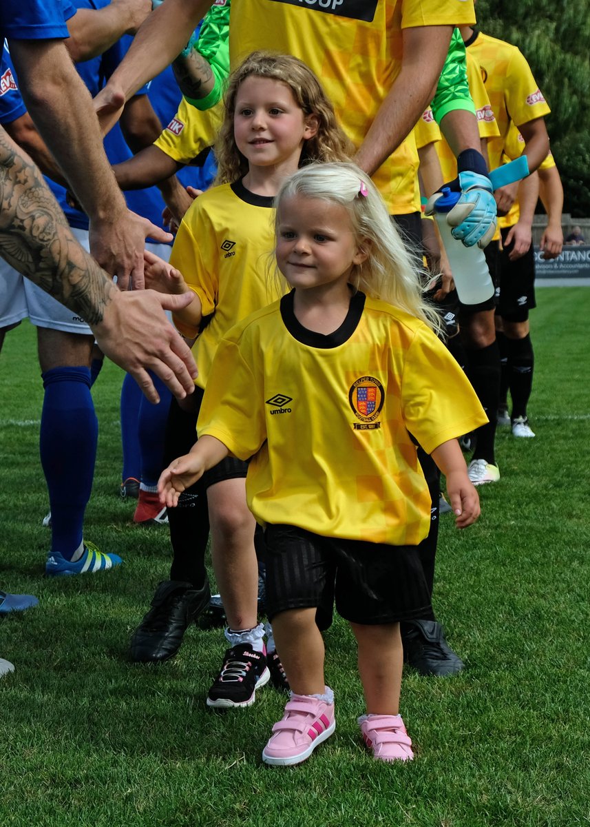 BelperTownFC's tweet photo. It was a memorable day for three young mascots on Saturday when the Nailers hosted @MorpethTownAFC in their opening Evo-Stik League fixture.
   
The three grandchildren of @ParlatoJim from match sponsors, @Brownsbm , really seemed to enjoy their day at the game. https://t.co/h97IzzB7us