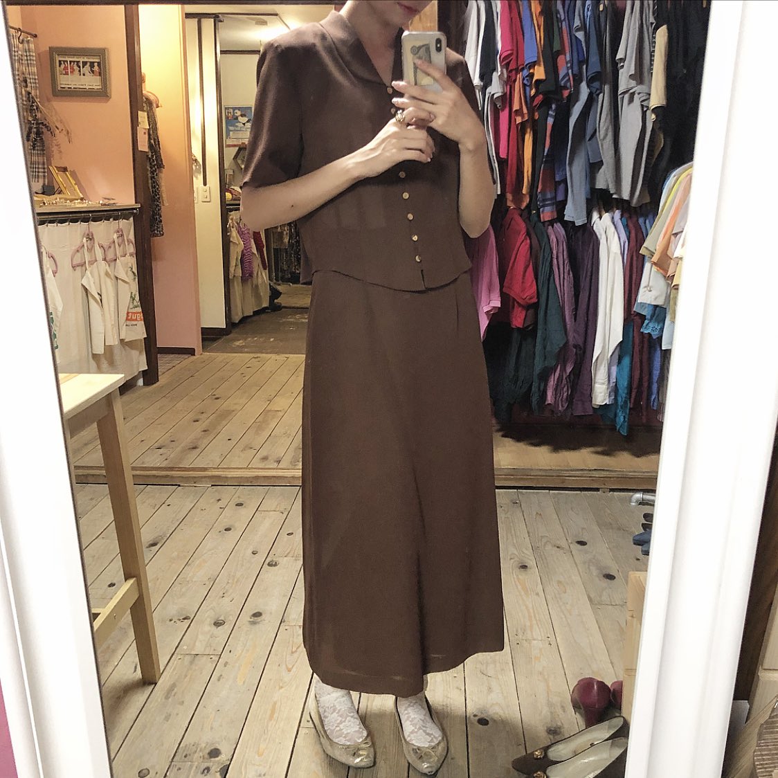 本日もご来店ありがとうございました♡

明日の入荷はセットアップ🌹🌹

上下別で着まわせるので1着いかがでしょうか？

#spia #中崎町 #古着屋 #大阪