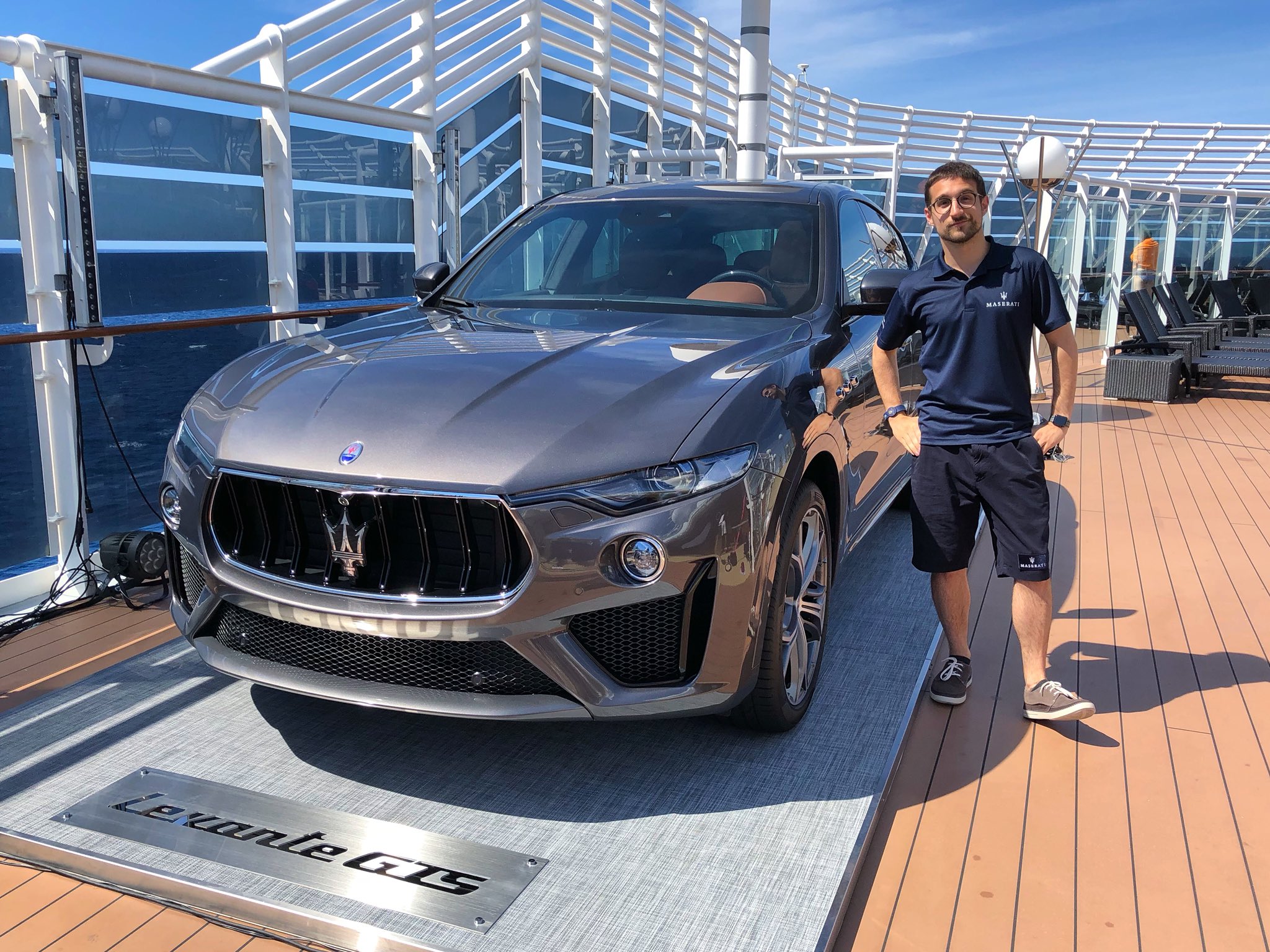 Costa Maserati Levantegts Premiere On The Deck Of Msc Crociere Mscsplendida マセラティ レヴァンテ レヴァンテgts Levante Gts Maserati Japan T Co Cyhjfkaxo5 Twitter
