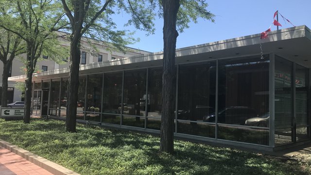 modernagenda's tweet photo. Building: Irwin Conference Center | Architects: Eero Saarinen | Kevin Roche | John Dinkeloo
https://t.co/SjJ6YdvUXq #Columbus #EeroSaarinen #KevinRoche #JohnDinkeloo #modern #architecture #modernism #mcm #midcenturymodern #architour https://t.co/iAM370Q5Ug