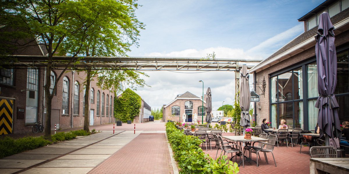 Samen met het <a href="/DLCCafe/">DLC Café</a> en <a href="/DLCRestaurant/">DLC Restaurant</a> versturen wij maandelijks onze nieuwsbrief. Heb jij de DLC nieuwsbrief van augustus al gelezen? ow.ly/wQPA30ltujK