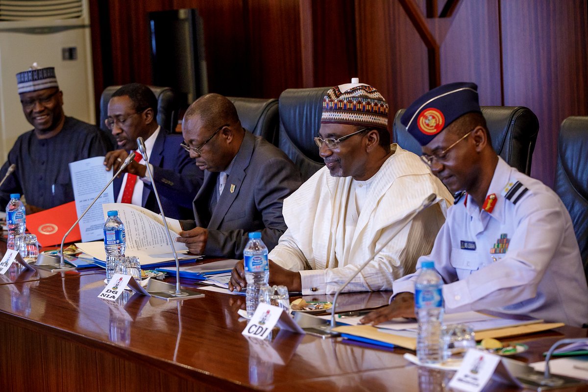 TheGuildng's tweet photo. President @MBuhari during a Security Council Meeting at the State House in Abuja on Monday
#GuildDiscuss https://t.co/ktEuw3MerK